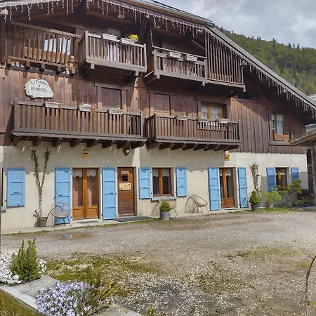 La Ferme D'henriette, A * 사모엥