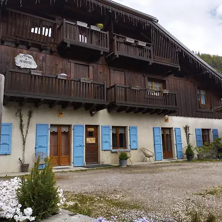 샬레 La Ferme D'henriette, A