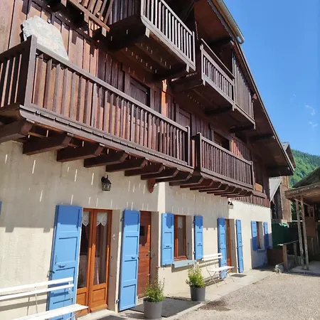 La Ferme D'henriette, A * 사모엥
